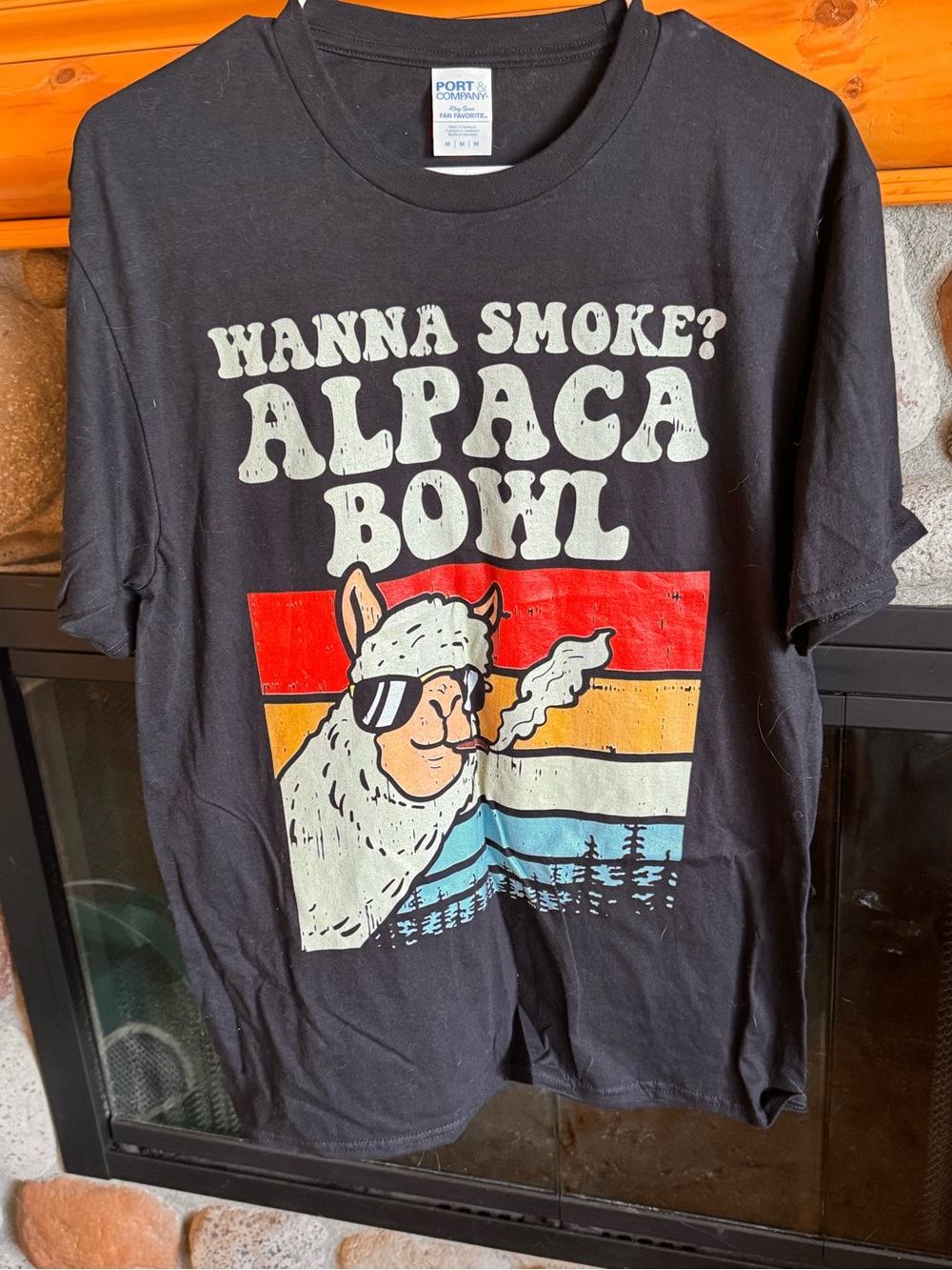 Black 'Wanna Smoke? Alpaca Bowl' Graphic Tee